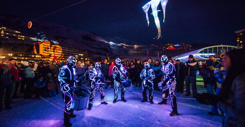 Photo: David Andre - Les Menuires night ski show