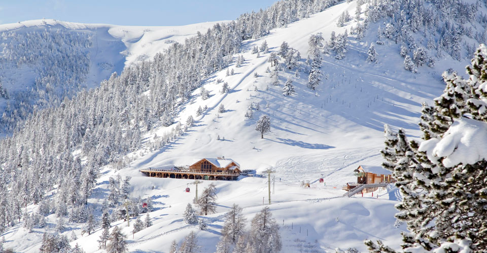 Photo: Thibaut Durand - Montgenevre restaurant on the slopes