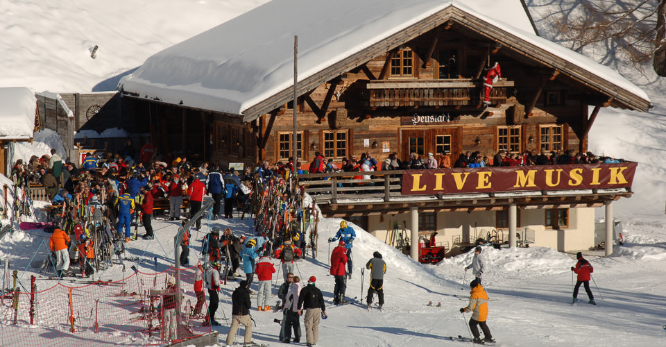 Photo: St Anton Tourism/SchmidtFriedrich - St Anton apres ski 