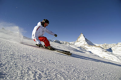 Zermatt ski by train