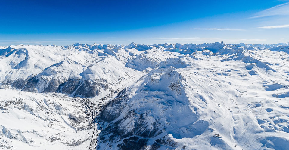 Photo: Val d’Isere Tourisme - mountain view